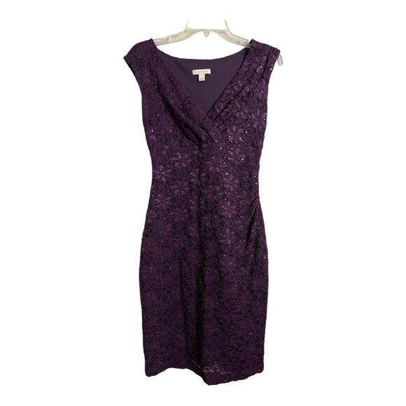 Purple Lace Cocktail Dress 4 Wiggle Holiday bodycon Hourglass Festive Plunging - Picture 9 of 9